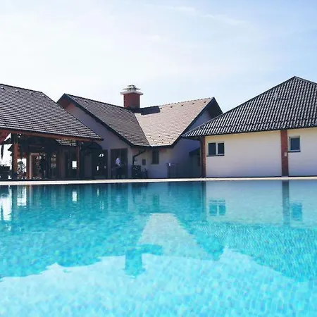 ホテル Semberski Salas Intergaj Hotel *